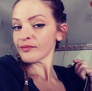 Meet your Posher, Allysa